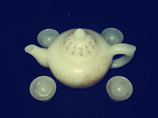 dvubb 图片点击可在新窗口打开查看